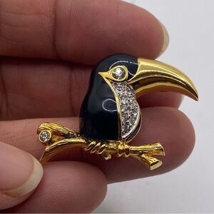 Tucan Gold Metal & Black Enamel Clear Rhinestone Brooch 1950s